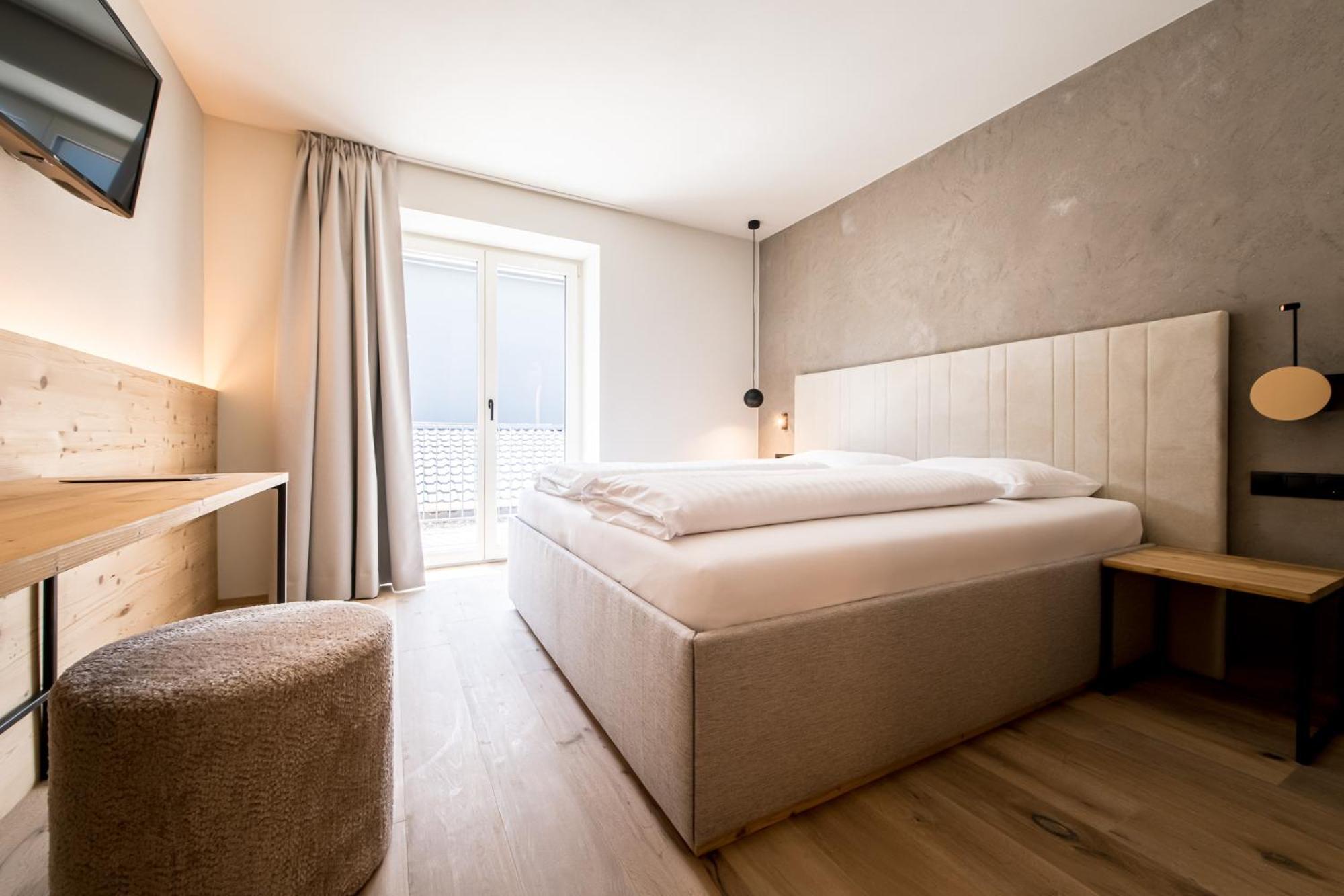 קיינס Hotel Sonnenheim מראה חיצוני תמונה